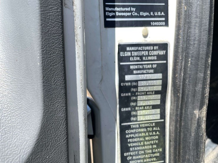 2003-sterling-sc8000-image-28