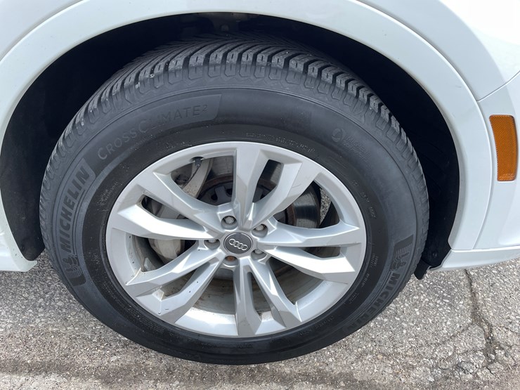 2018-audi-q7-image-23