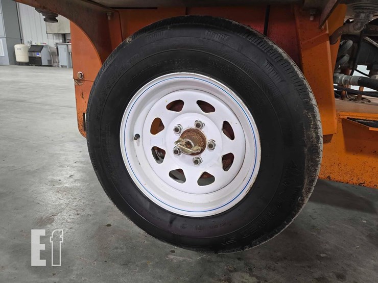 2019-broce-bw260-image-24