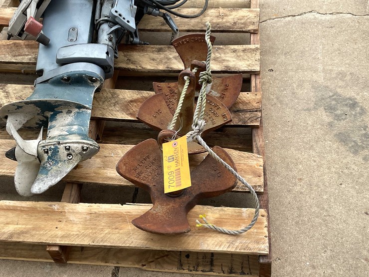 #7009-•-boat-anchors-(o3)-image-3