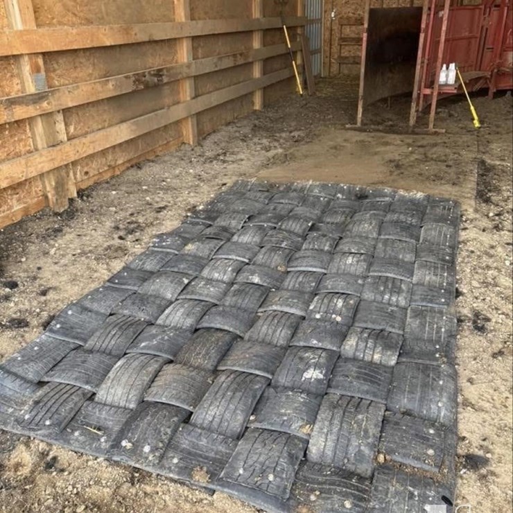 6’X10’ NON-SLIP CATTLE MAT 2465