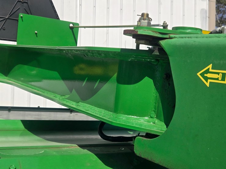 john-deere-630-image-37