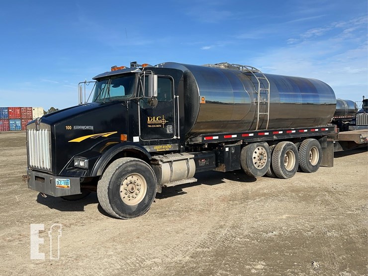 2002-kenworth-t800-image-1