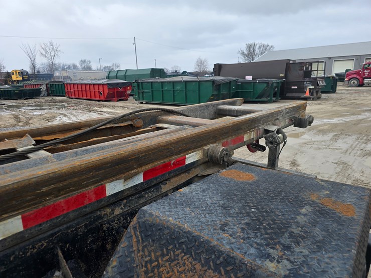 #22591-•-2007-mack-cv713-granite-roll-off-truck-image-72