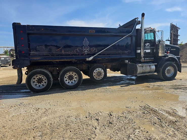 #21305-•-2003-kenworth-dump-truck-image-28