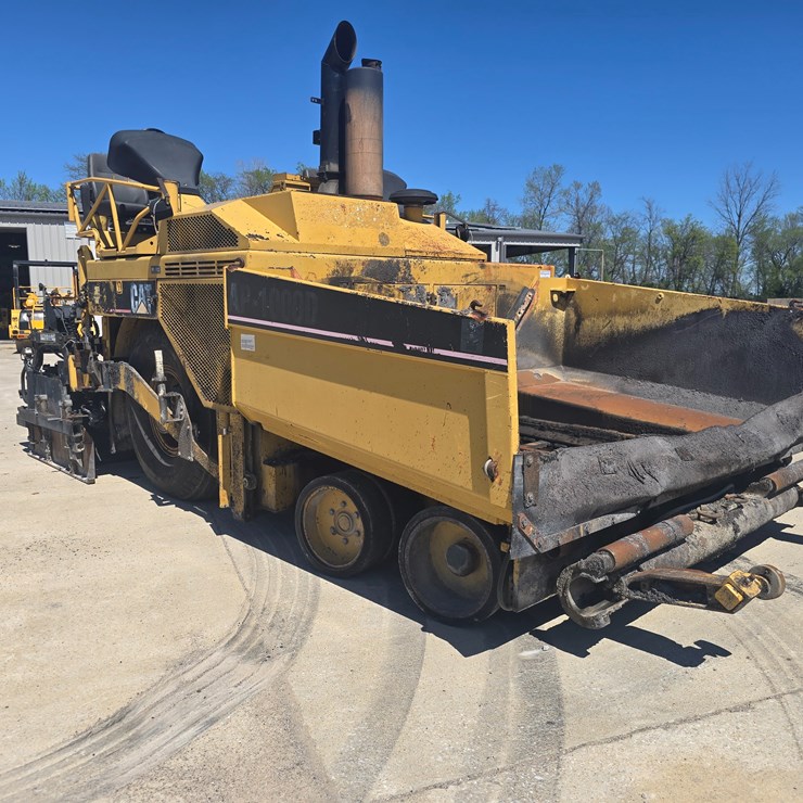 2006 CATERPILLAR AP-1000D