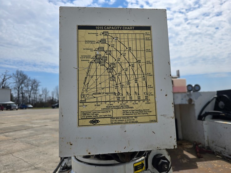 2013-ford-f550-image-41