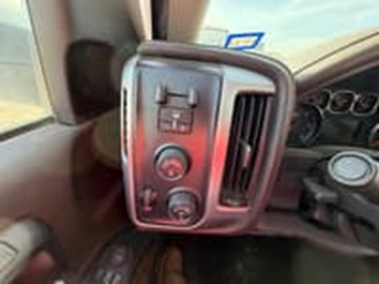 2018-gmc-sierra-1500-image-12