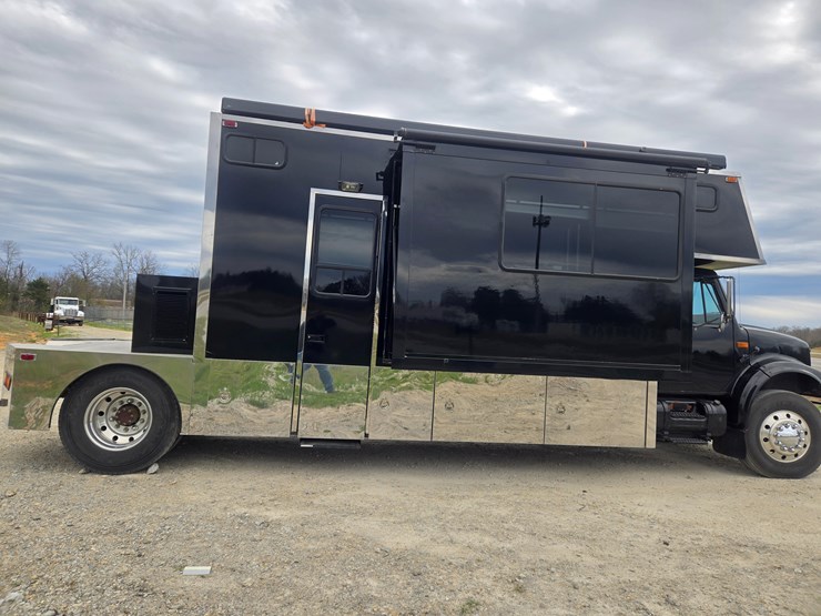 1990-international-4900-image-24