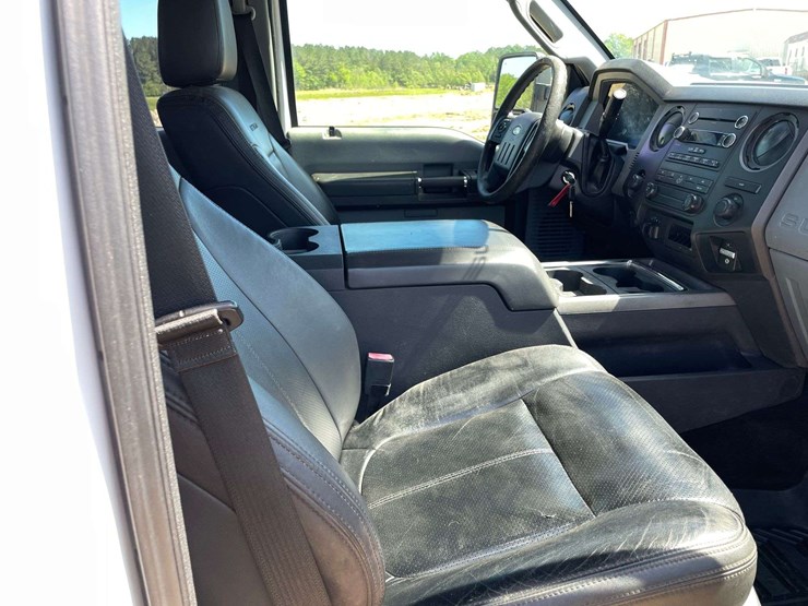 2015-ford-f350-image-18