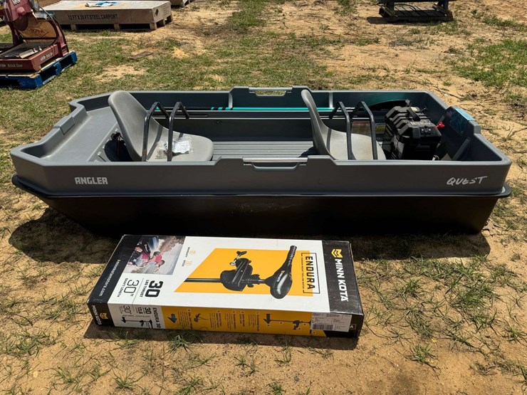 quest-angler-2-person-fishing-boat-w/trolling-motor-&-power-center-image-8