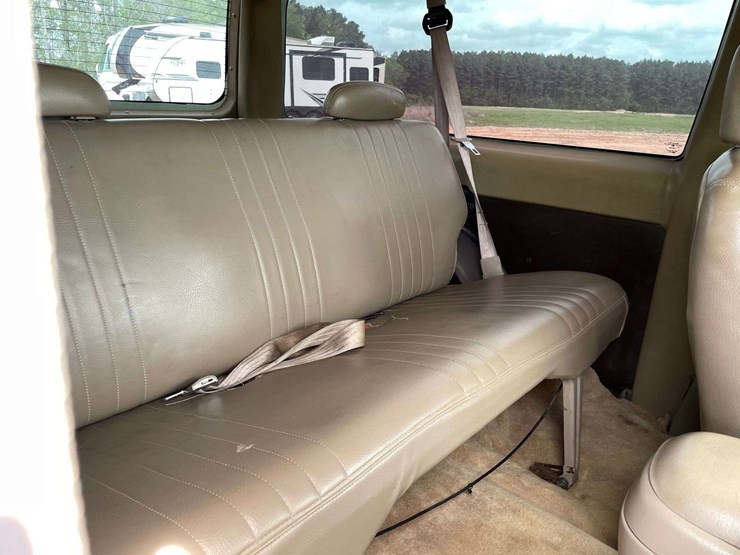 1997-chevrolet-tahoe-image-16