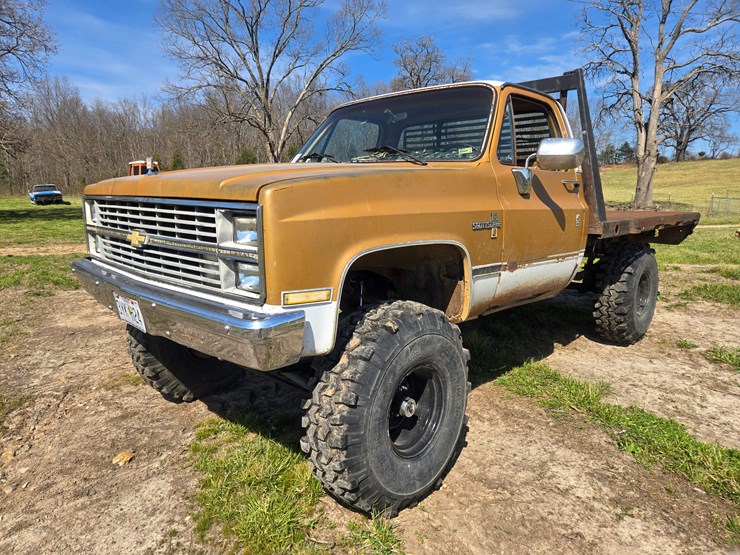 1984-chevrolet-k10-image-2