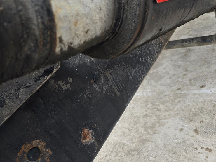 #22589-•-2006-mack-cv713-granite-roll-off-garbage-truck-image-80