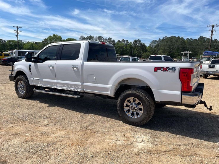 2018-ford-f250-image-2