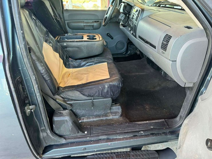 2007-chevrolet-1500-image-16