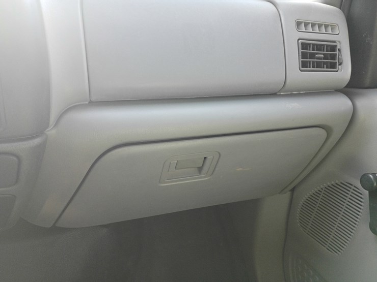 2005-ford-f750-image-49