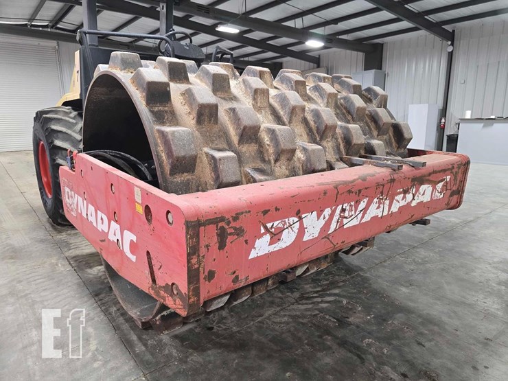 2009-dynapac-ca250pd-image-10