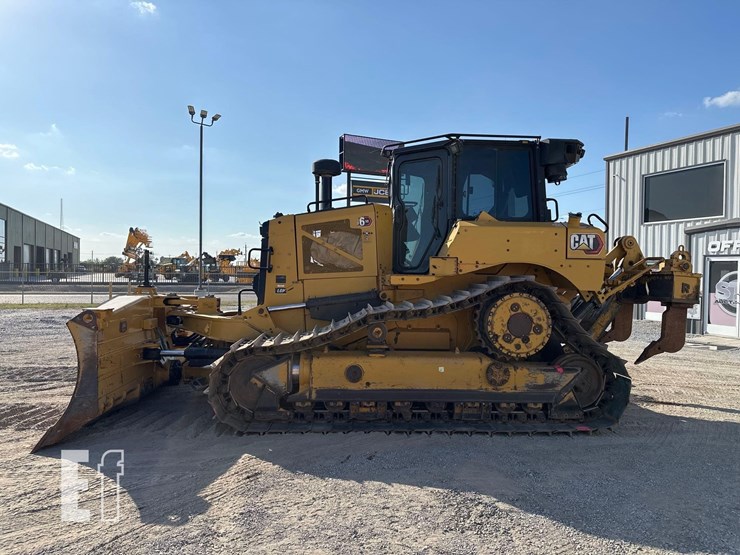 2019-caterpillar-d6-xe-lgp-image-5