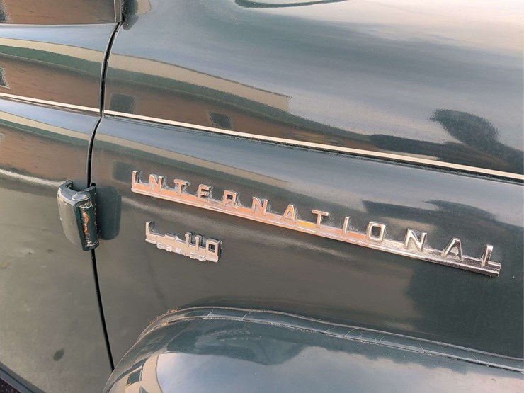 1951-international-l-112-image-42