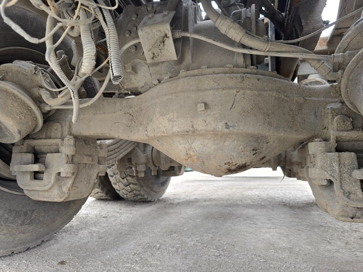 #22589-•-2006-mack-cv713-granite-roll-off-garbage-truck-image-99