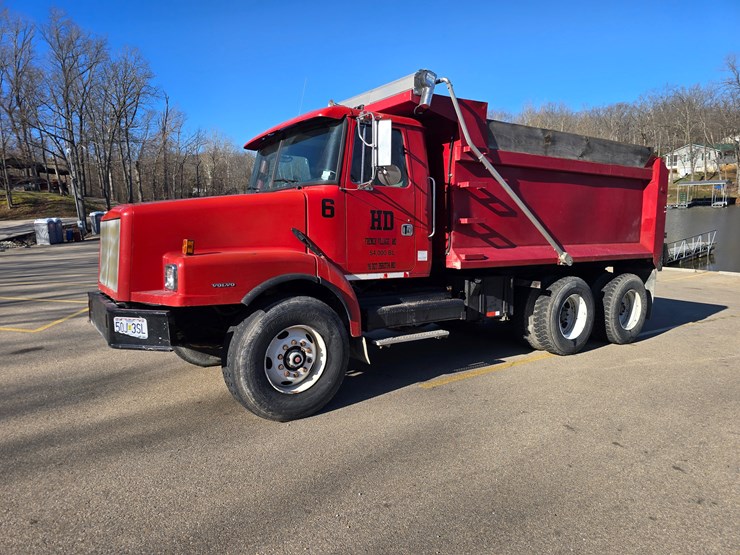 1999-cummins-m11-image-4