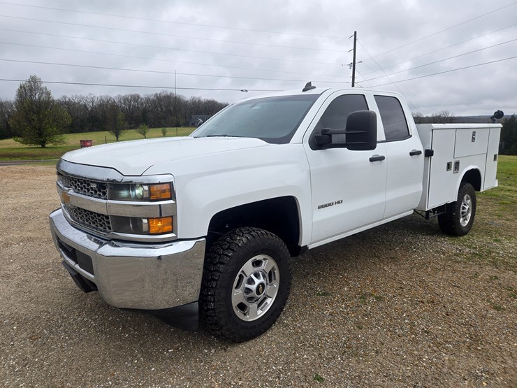 2019-chevrolet-silverado-2500-image-4
