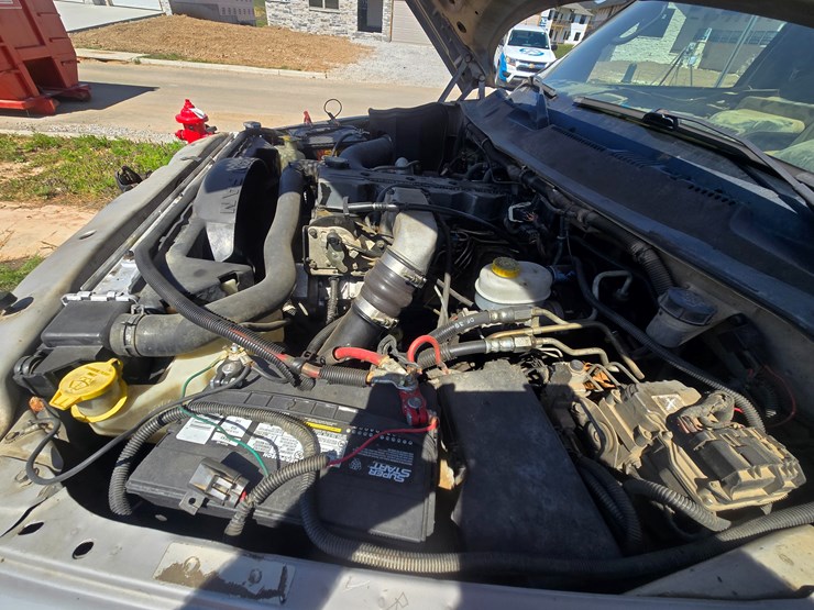 2000-dodge-ram-3500-image-26