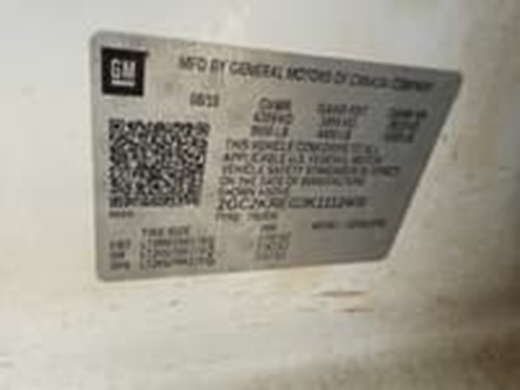 2019-chevrolet-silverado-2500hd-image-12