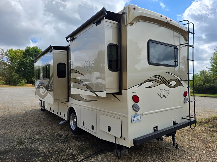 2021-international-mv607-image-12