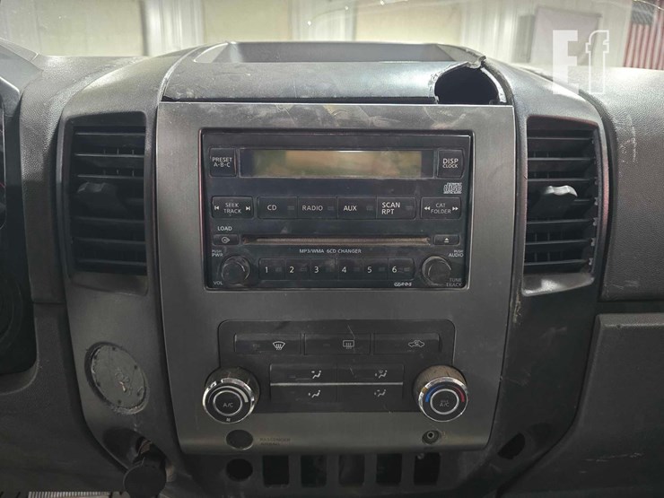 2006-nissan-titan-image-12