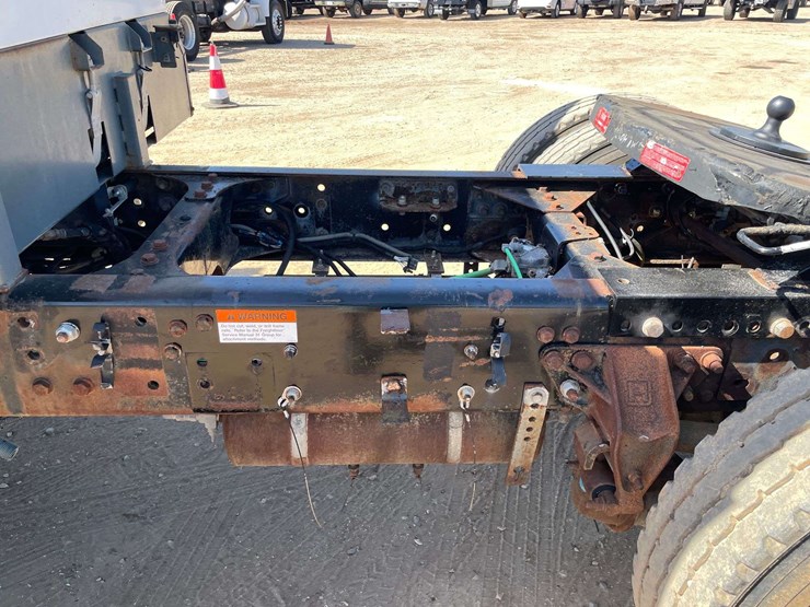 2003-sterling-sc8000-image-14