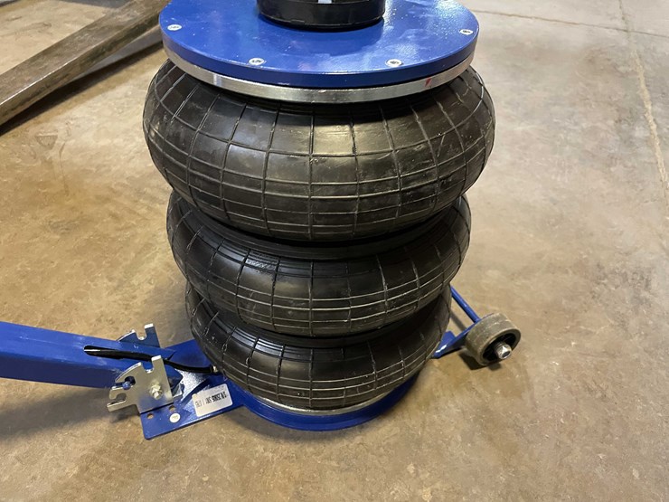 #2446-•-pneumatic-5-ton-lift-capacity-air-jack-(pr12)-image-3