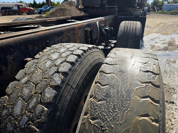 #21305-•-2003-kenworth-dump-truck-image-109