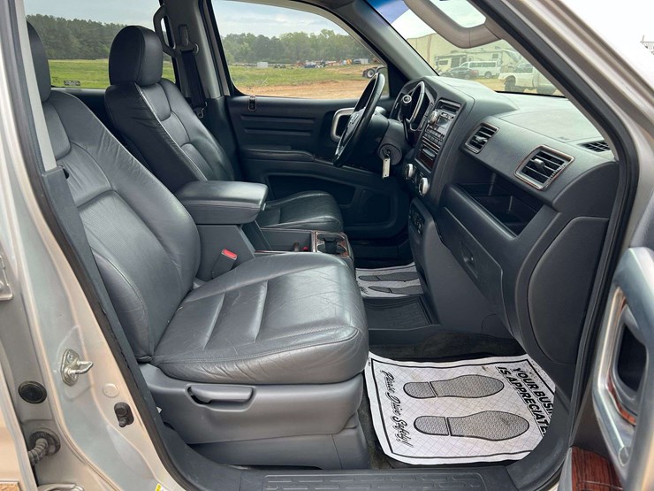 2007-honda-ridgeline-image-19