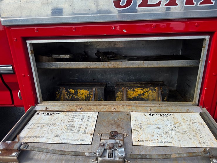 1995-ford-f350-image-67