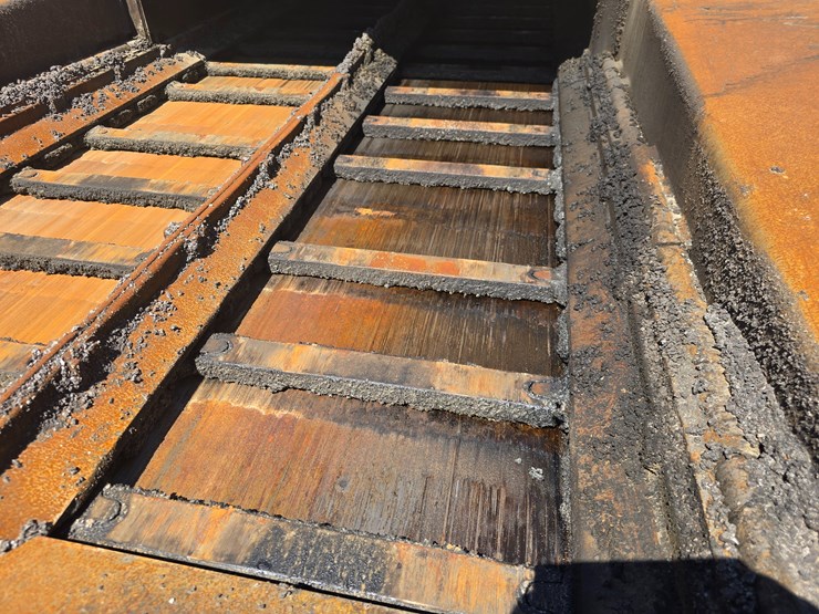 2006-caterpillar-ap-1000d-image-41