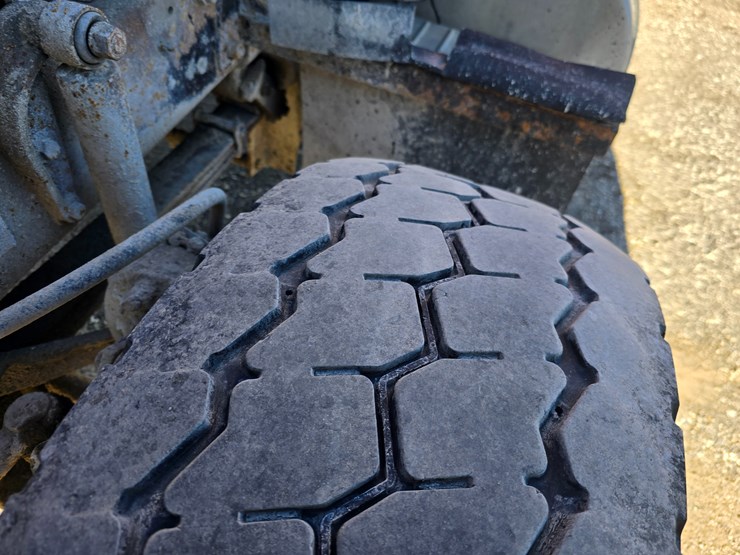 1998-mack-rd688s-image-28