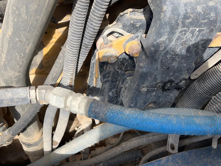 2004-kenworth-w900-image-54