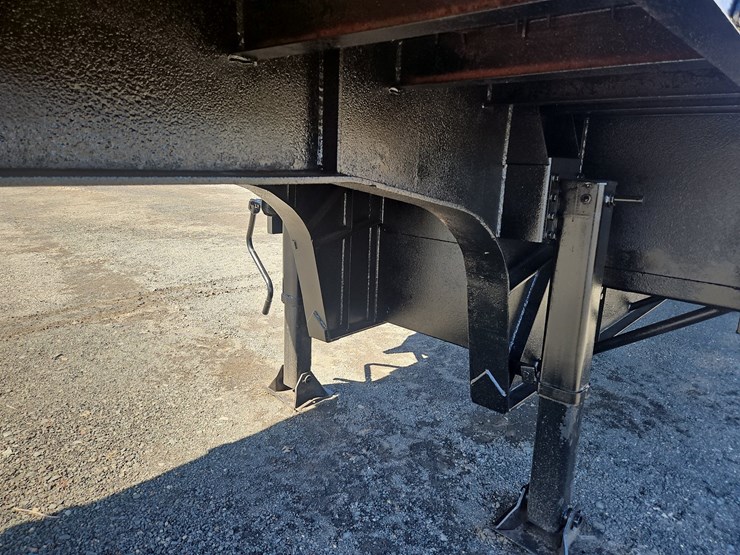 1991-great-dane-tri/a-step-deck-image-11