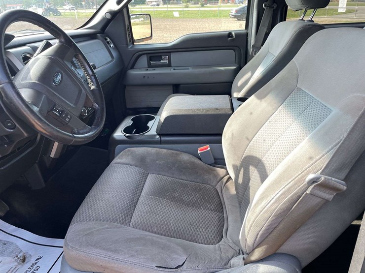 2014-ford-f150-xlt-image-10