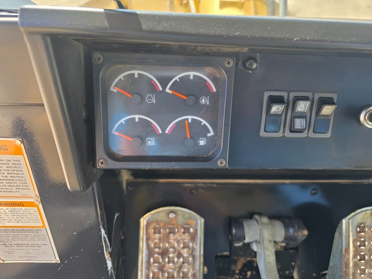 1996-caterpillar-953c-image-104