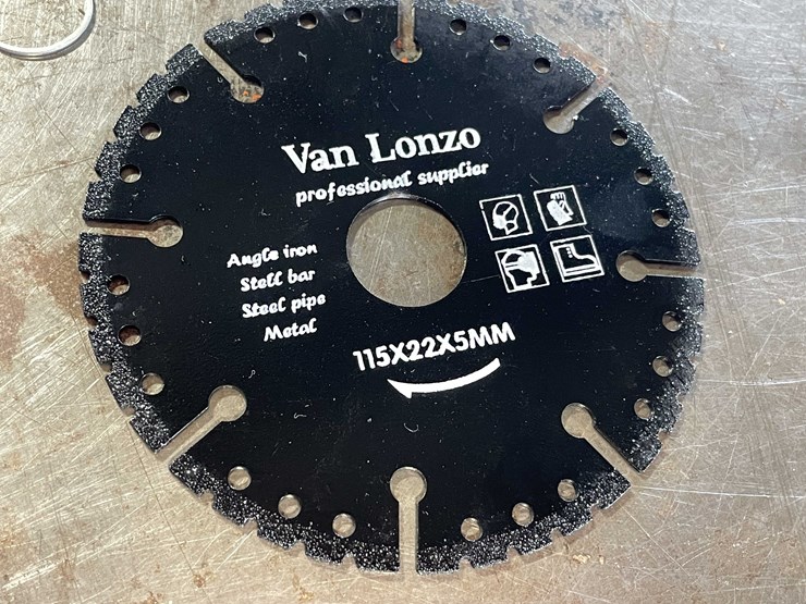 #2477-•-new-cutting-blades-for-a-cut-off-tool-(cw)-image-2