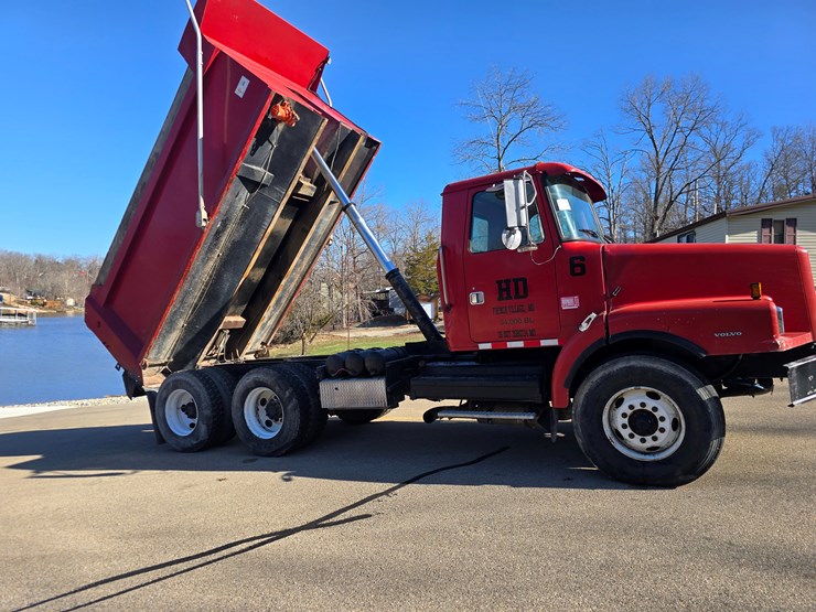 1999-cummins-m11-image-42