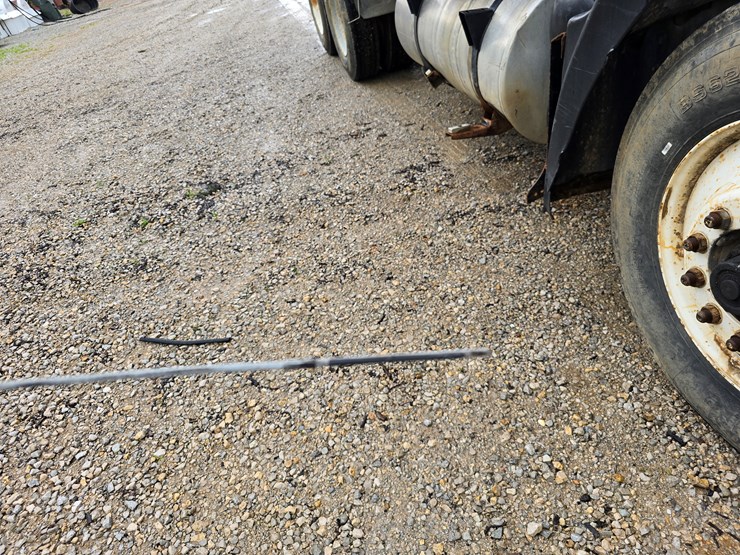 1994-mack-ch613-image-53