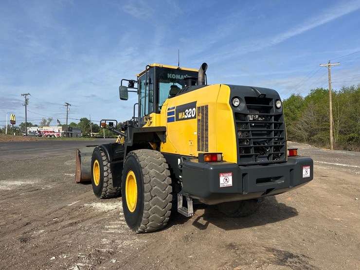 2018-komatsu-wa320-8-image-7