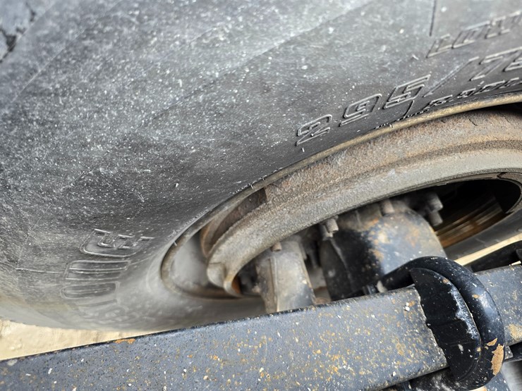 #22610-•-2019-mack-anthem-sleeper-truck-image-69