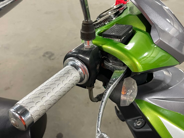 #1468-•-2011-taizhou-moped-(has-wi-title)-(d)-image-33