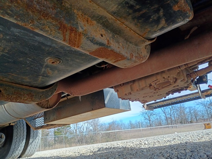 2005-ford-f750-image-121