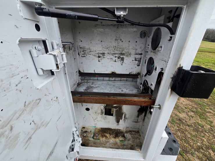 2019-chevrolet-silverado-2500-image-59